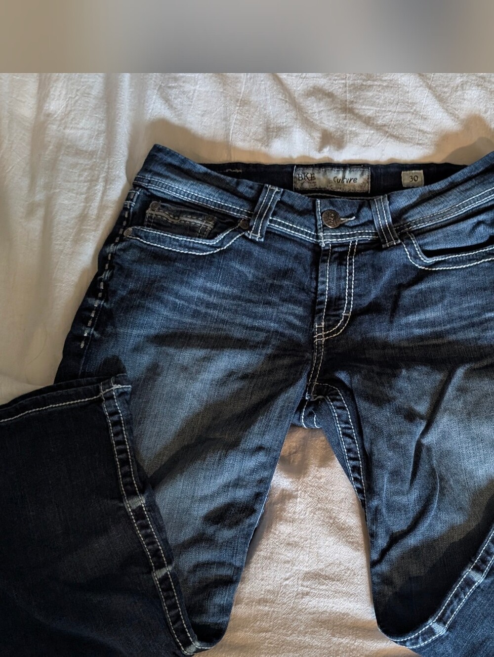 BKE Culture Cropped Capri Jeans Size 30 Dark Wash Y2K Western